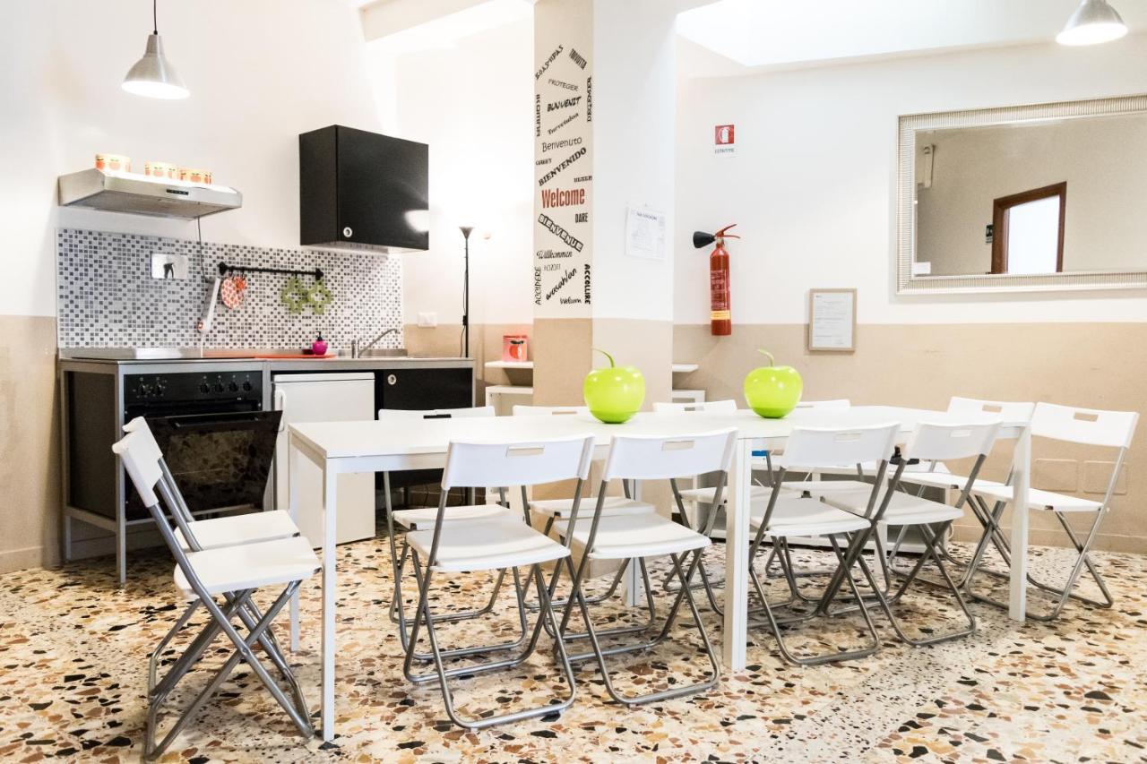 La Mela Di Roma Apartment Esterno foto